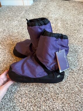 Bloch Purple Puffy warm up Booties